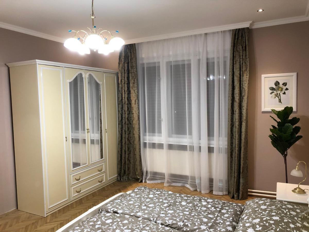 Margareta Apartman Pecs Exterior photo